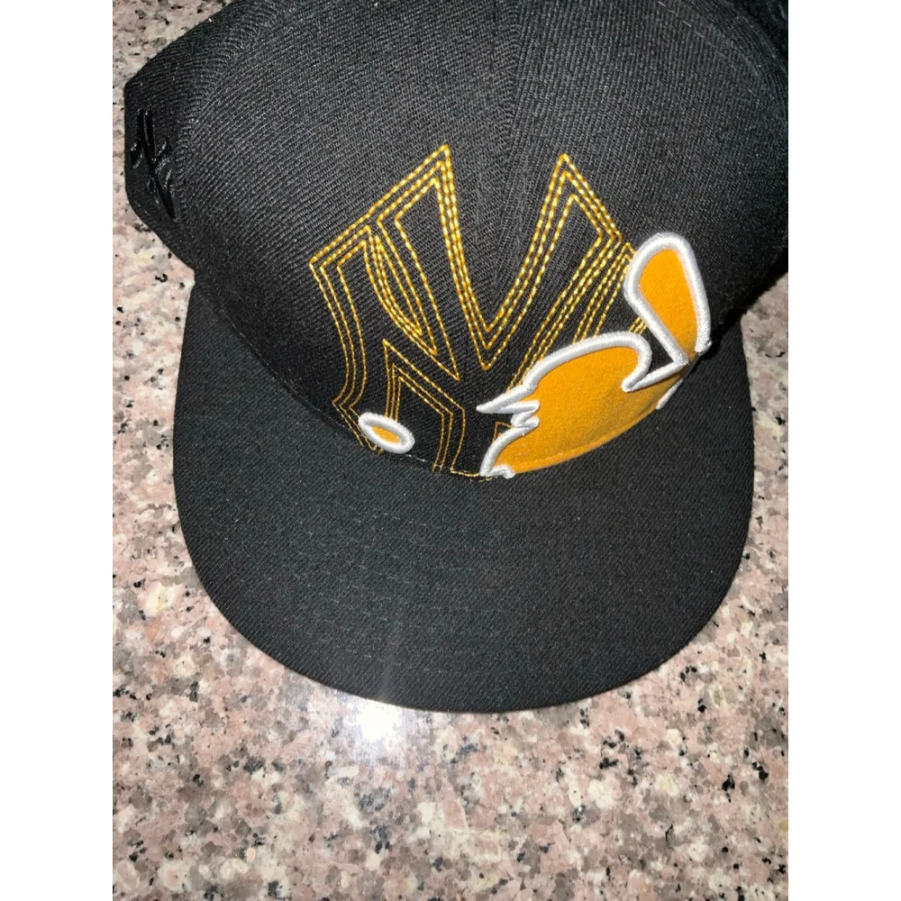 New York Yankees Fitted Hat 7 1/2